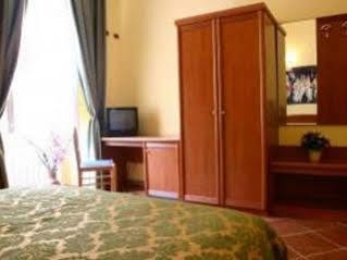 Guest house Discover 2*